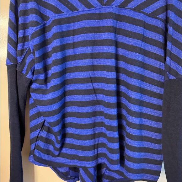 C&C California Navy and Black Striped Sweater, Made in USA - Picture 3 of 7